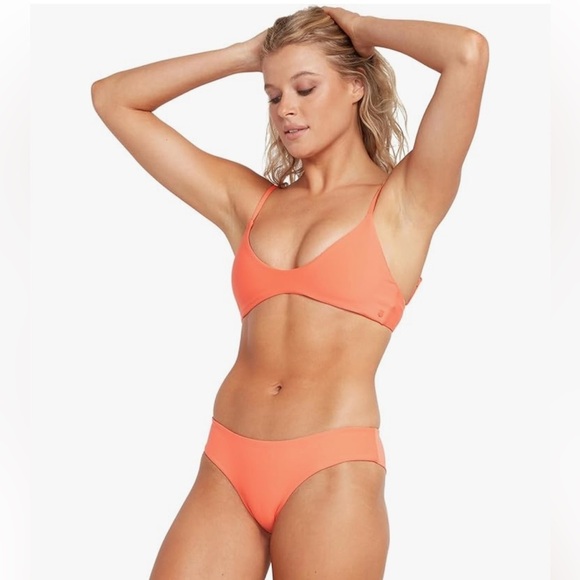 NEW Volcom Simply Solid Orange Cheekini Bikini Set size XS - Picture 1 of 11